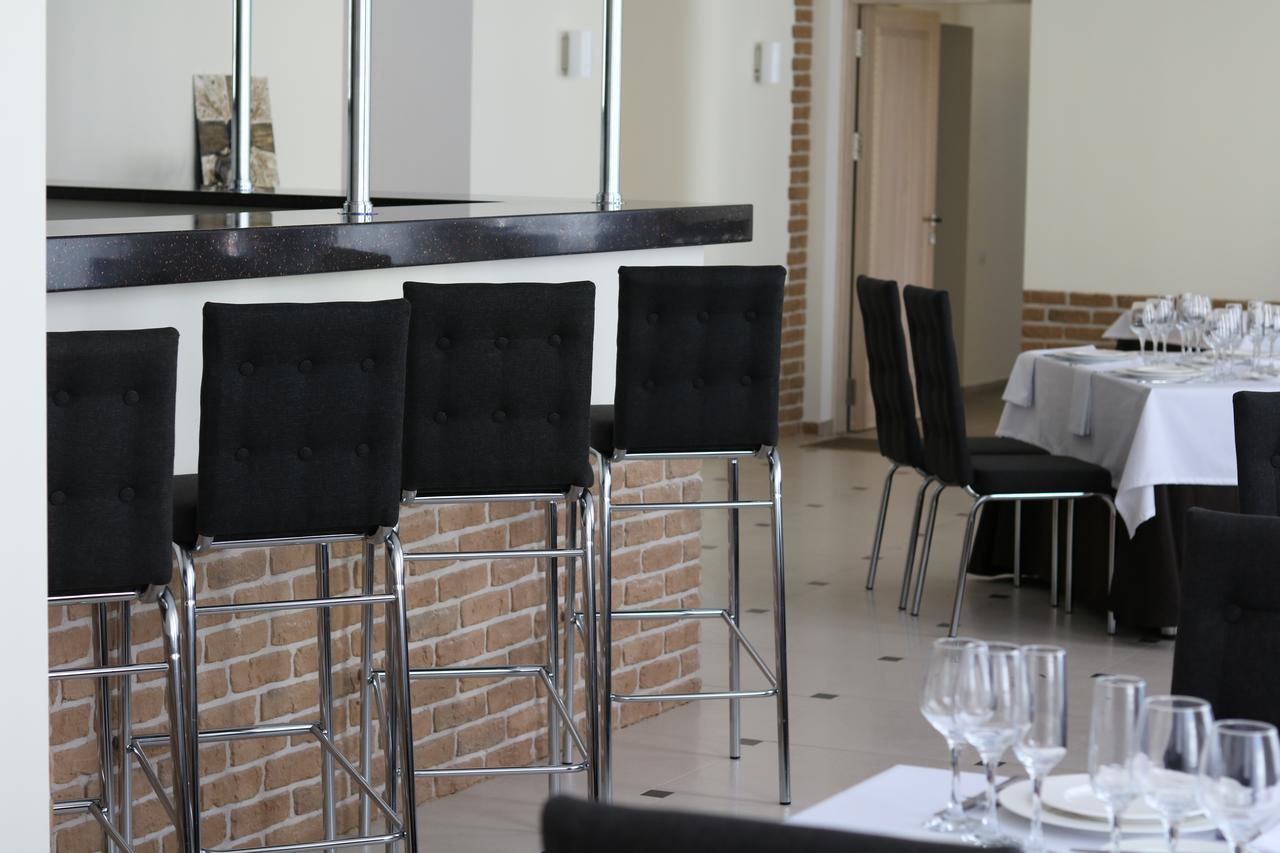 Smart Boutique Hotel Vitebsk Exteriör bild
